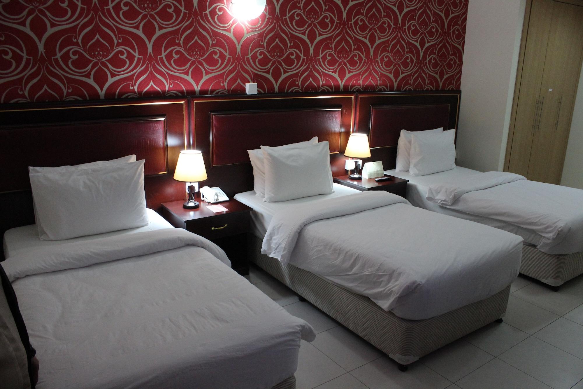 Montreal Naif Hotel Dubaï Extérieur photo