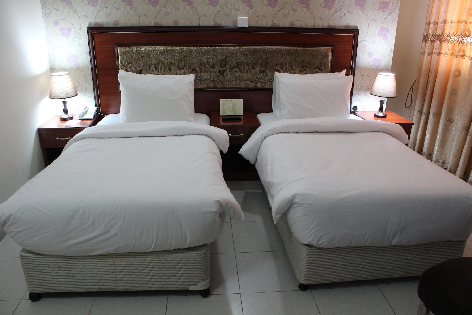 Montreal Naif Hotel Dubaï Extérieur photo