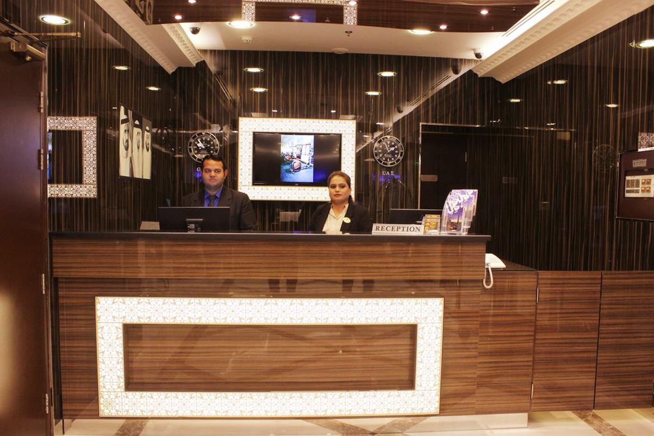 Montreal Naif Hotel Dubaï Extérieur photo