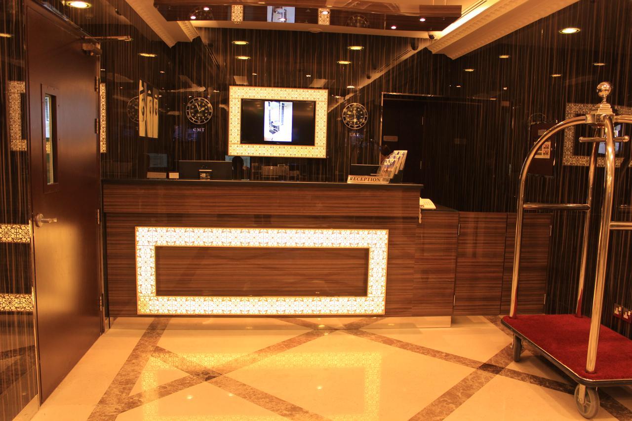 Montreal Naif Hotel Dubaï Extérieur photo