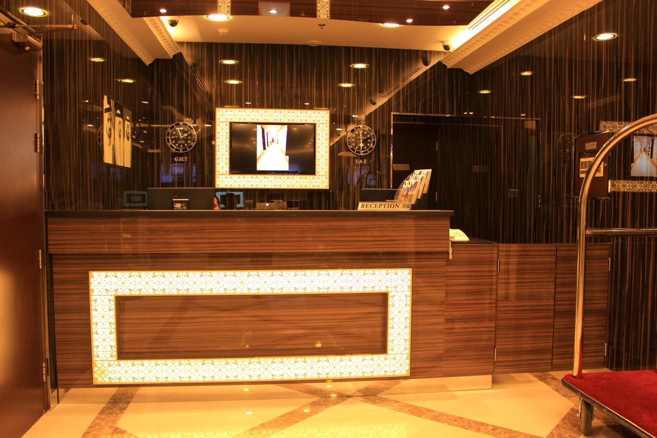 Montreal Naif Hotel Dubaï Extérieur photo
